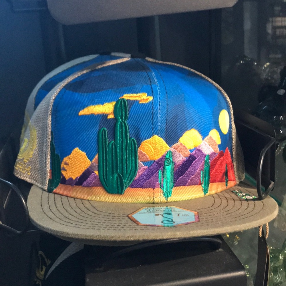 Day in the Desert GRASSROOTS Hat size 7 1/2
